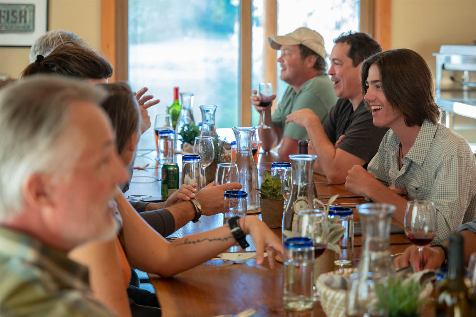 Get together and build camaraderie in every dining experience at BRL